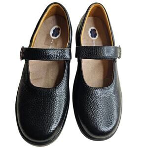 Dr. Comfort 8.5 Black MaryJane Leather shoes. Comfort. Granny vibe. Supporting.
